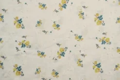 Broderie Katoen Print - Tiny Yellow Flowers on White