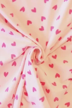 Fleece Print - Fuchsia Hearts on Light Pink