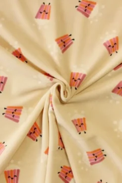 Fleece Print - Popcorn on Beige