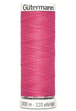 Gütermann 890 - Warm Fuchsia
