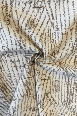 Katoen Canvas - Caramel Script on Beige